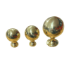 Boule de décoration en laiton poli verni avec insert de fixation
