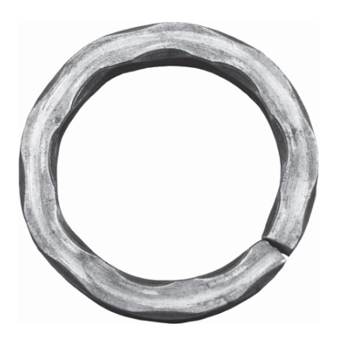 Cercle décoratif en acier martelé Ø110 mm plat 14x14 mm pour ferronnerie