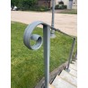 Crosse de départ en acier forgé pour main-courante moulurée 44 x 14 mm