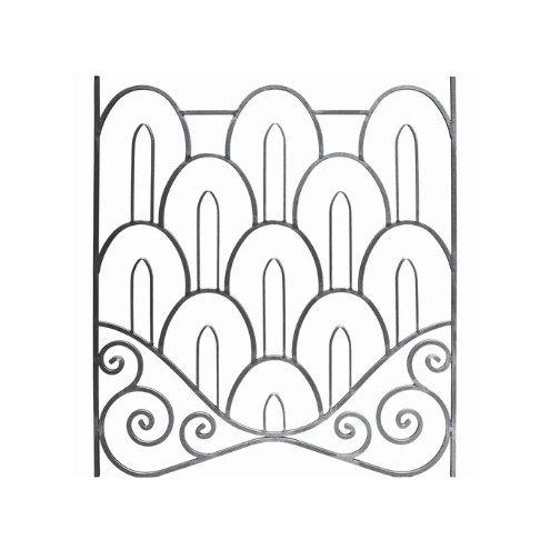 Panneau décoratif en acier forgé avec motifs d'arches imbriquées et volutes de base pour garde-corps.