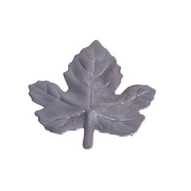 Miniature de feuille de vigne en tôle d'acier brute avec nervures embouties.