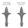 Pointe de lance en acier- fleur de lys sur base ronde avec tige