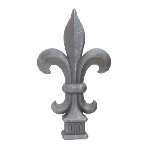 Pointe de lance-fleur de lys avec base carrée